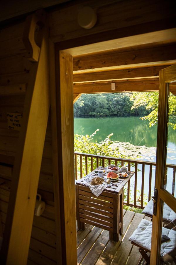 Riverland Gornji Zvečaj Esterno foto
