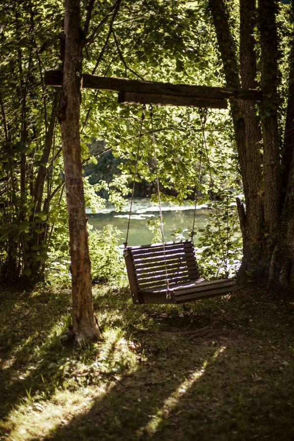 Riverland Gornji Zvečaj Esterno foto
