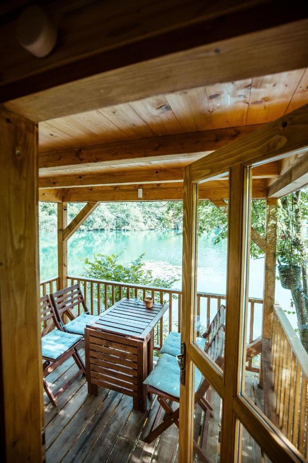 Riverland Gornji Zvečaj Esterno foto