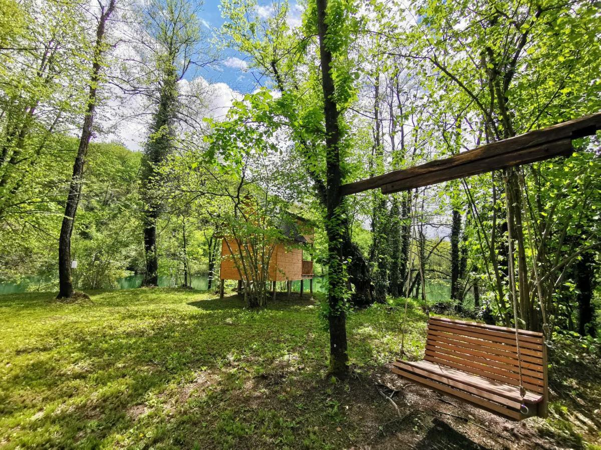 Riverland Gornji Zvečaj Esterno foto